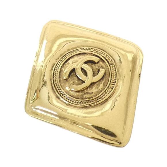 CHANEL Gold Brooch - Picture 1 of 3